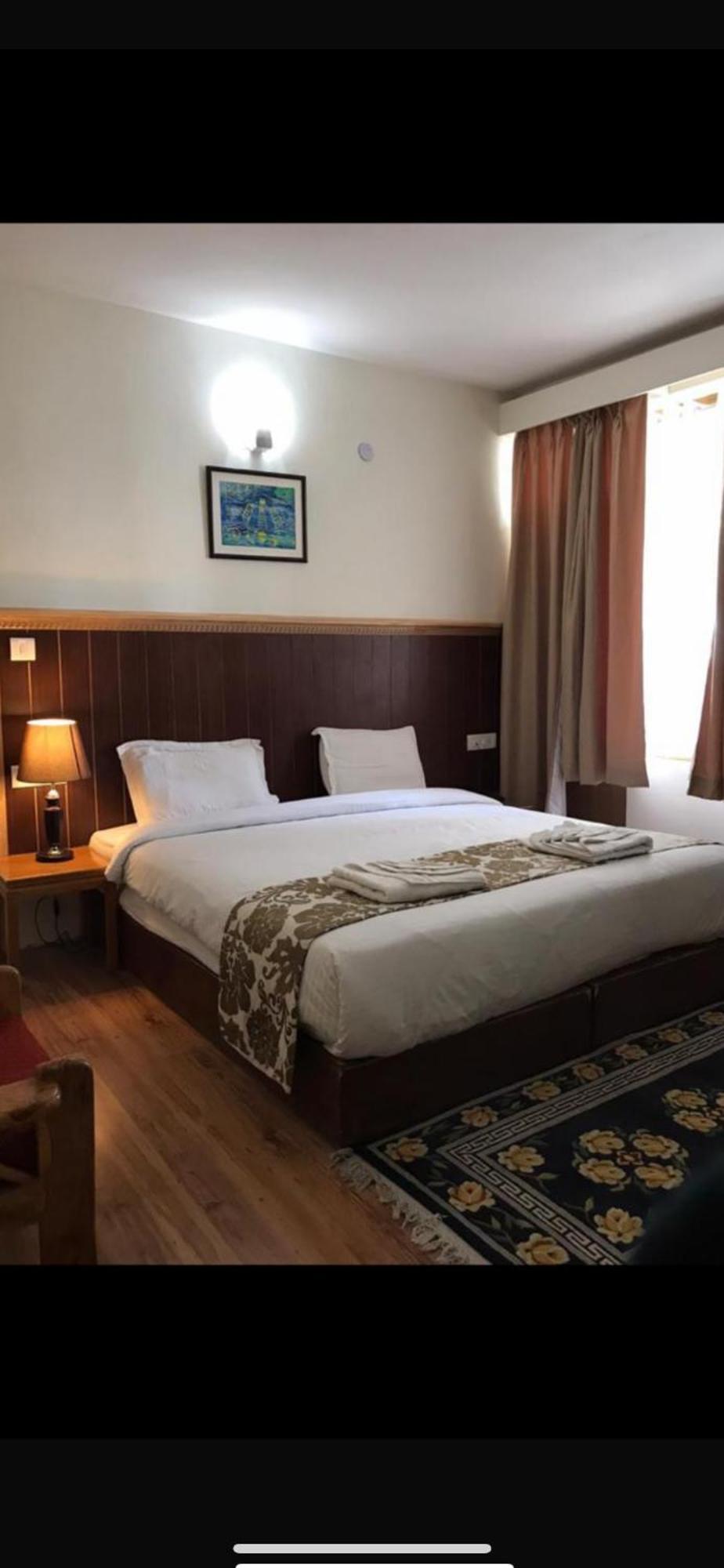 Hotel The Pangong Leh Esterno foto